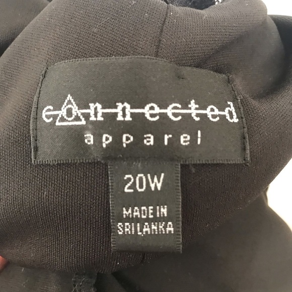 Lace Back Dress - Picture 8 of 8